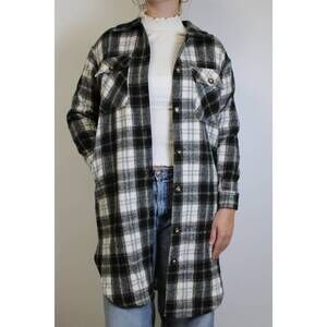 NEW PANACHE APPAREL abuela flannel shacket in black white